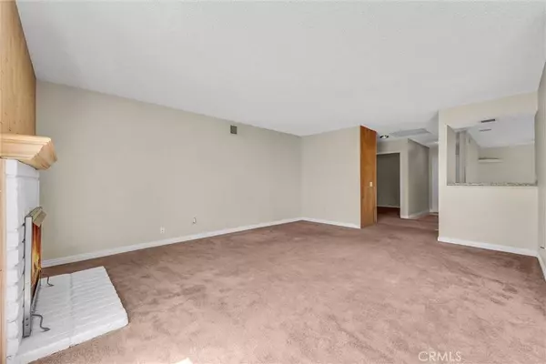 1407 Opal ST, Corona, CA 92882