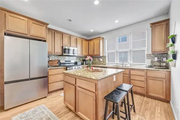 4440 Owens ST #104, Corona, CA 92883