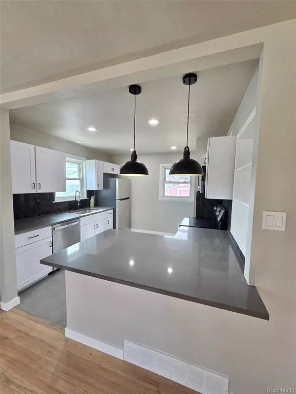 7831 Shoshone ST, Denver, CO 80221