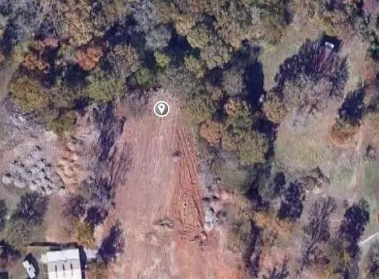 10491 Car Town Rd, Rogers, AR 72756