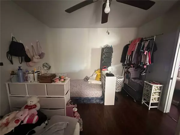 519 B St, Rogers, AR 72756