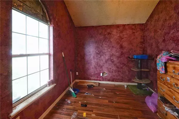 125 S Bailey St, Lowell, AR 72745