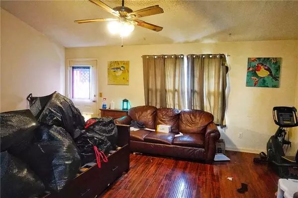 125 S Bailey St, Lowell, AR 72745