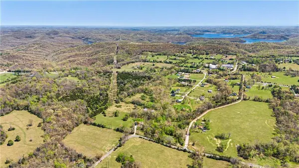 13364 Ventris Rd, Garfield, AR 72732