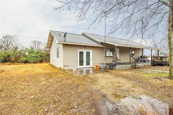 23540 Highway 12, Gentry, AR 72734