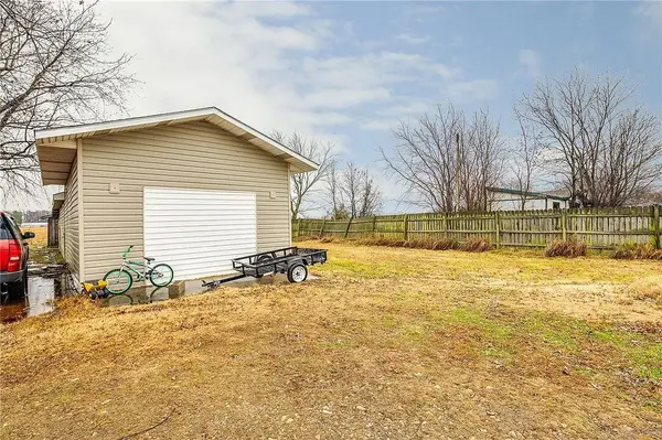 23540 Highway 12, Gentry, AR 72734