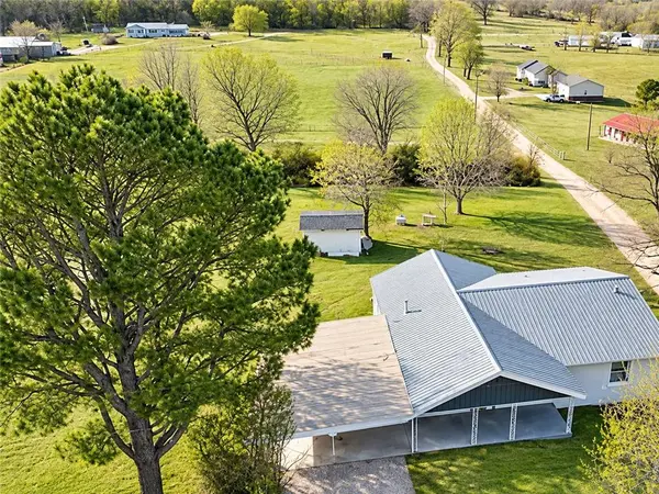 26141 Highway 23, Huntsville, AR 72740