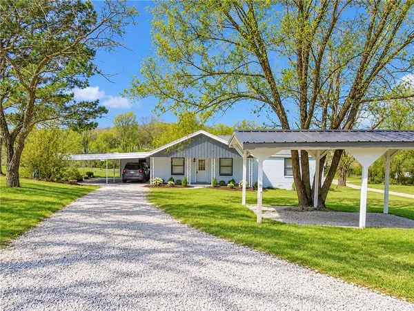 26141 Highway 23, Huntsville, AR 72740