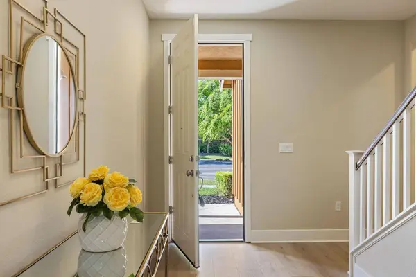 1231 Navigator DR, Lathrop, CA 95330