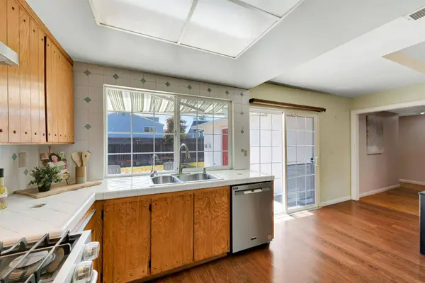 1195 Acadia AVE, Milpitas, CA 95035