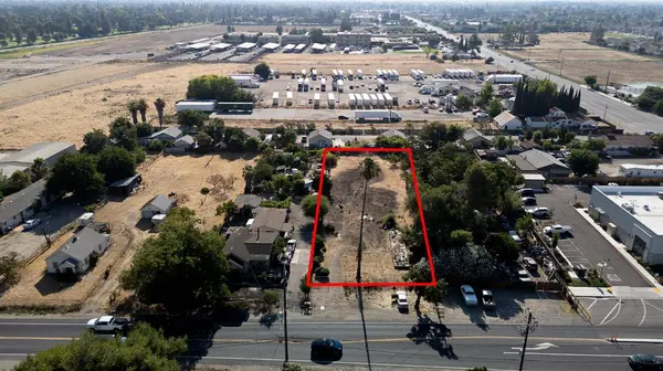 154 N Airport WAY, Manteca, CA 95337