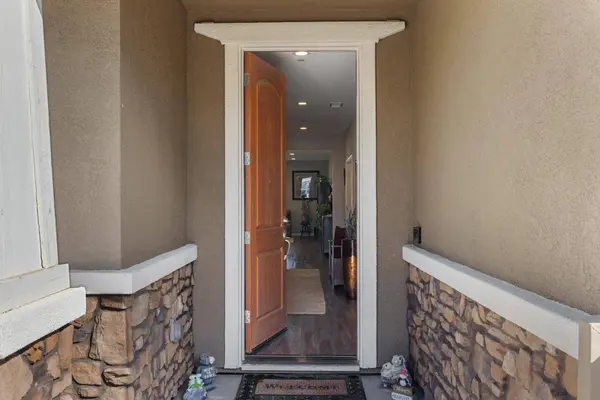 1775 Water Lily CT, Lathrop, CA 95330