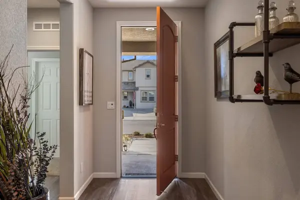 1775 Water Lily CT, Lathrop, CA 95330
