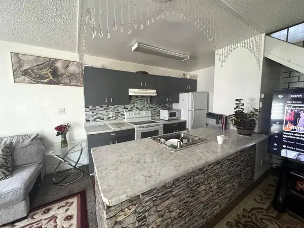 2505 Prescott RD #3, Modesto, CA 95350