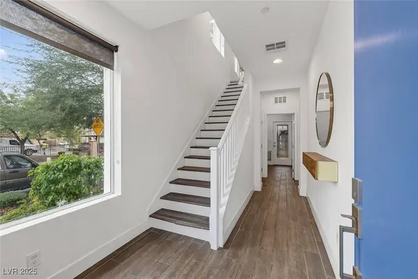 2861 Blue Key CT CT #2, Las Vegas, NV 89123