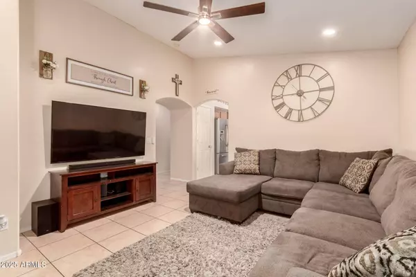 13022 W CHERRY HILLS Drive, El Mirage, AZ 85335