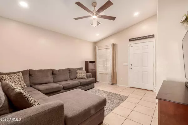 13022 W CHERRY HILLS Drive, El Mirage, AZ 85335
