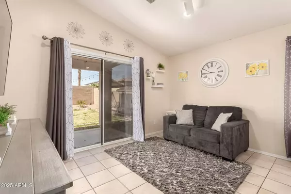 13022 W CHERRY HILLS Drive, El Mirage, AZ 85335