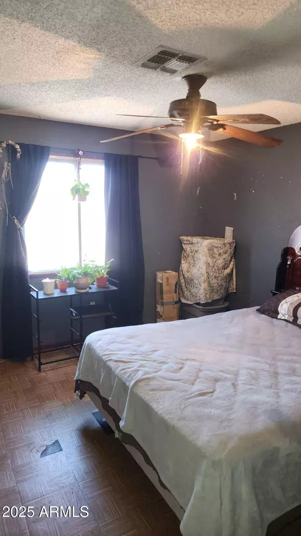 1632 N 55TH Drive, Phoenix, AZ 85035