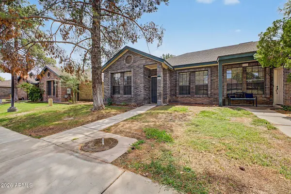 118 N HERITAGE Drive, Gilbert, AZ 85234