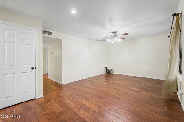 7200 W NORTH Lane, Peoria, AZ 85345