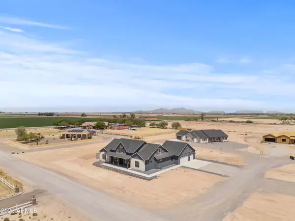 300 S Charleston Court, Casa Grande, AZ 85194