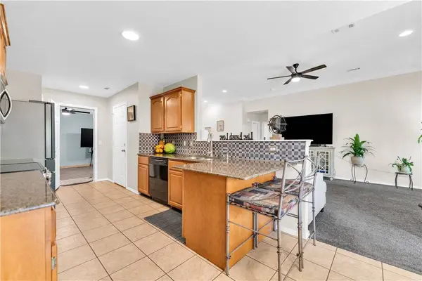 3002 Arkansas St, Rogers, AR 72758