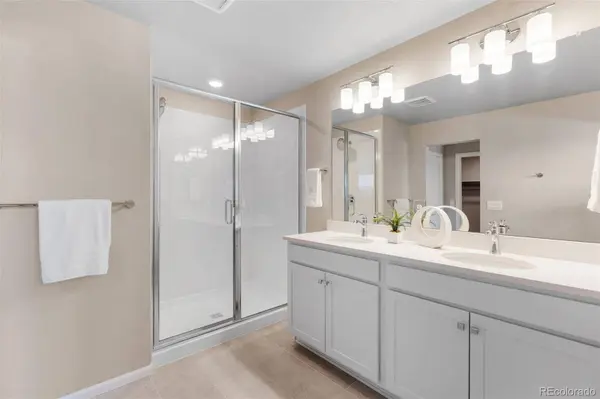 21081 E 63rd DR, Aurora, CO 80019