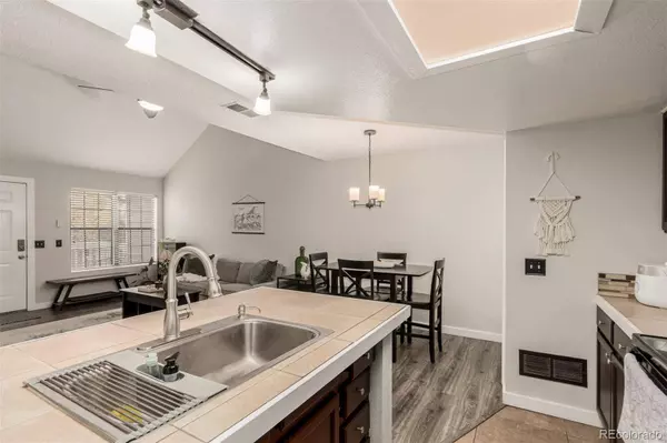 8337 S Upham WAY #211, Littleton, CO 80128