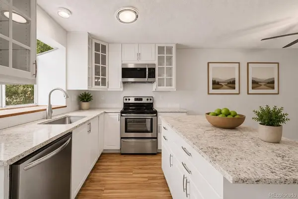 18274 E Arizona AVE #B, Aurora, CO 80017