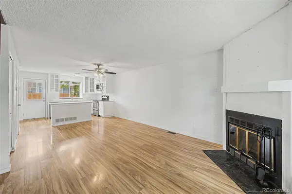 18274 E Arizona AVE #B, Aurora, CO 80017
