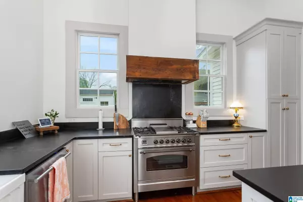 59 GIN STREET, Springville, AL 35146