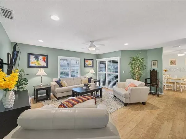 4021 OAKHURST DR #3121, Sarasota, FL 34233