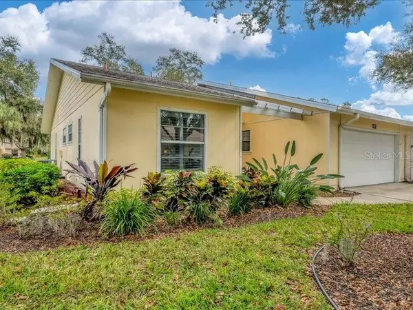 4021 OAKHURST DR #3121, Sarasota, FL 34233