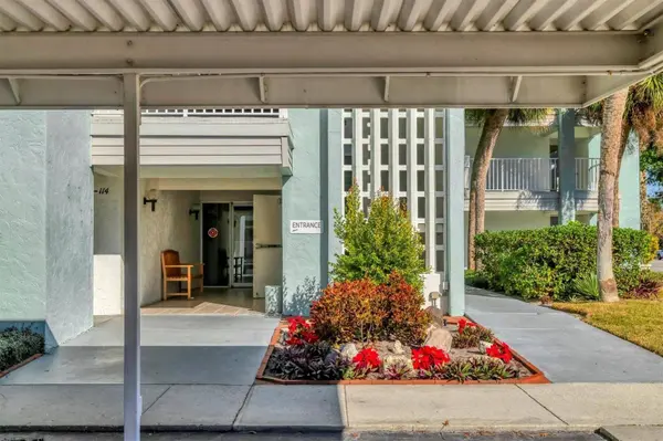 3300 S BENEVA RD #224, Sarasota, FL 34232