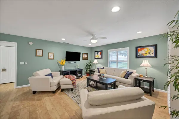 4021 OAKHURST DR #3121, Sarasota, FL 34233