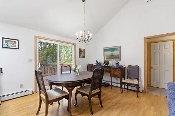 18 Parkside DR, Biddeford, ME 04005