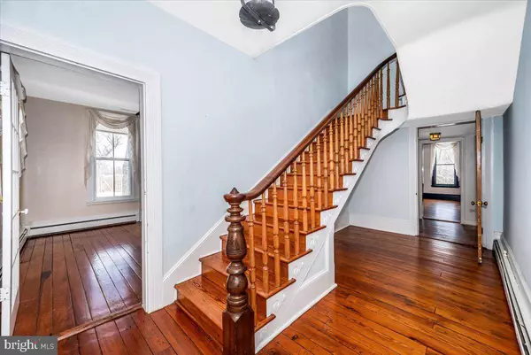 2211 URBANA PIKE, Ijamsville, MD 21754