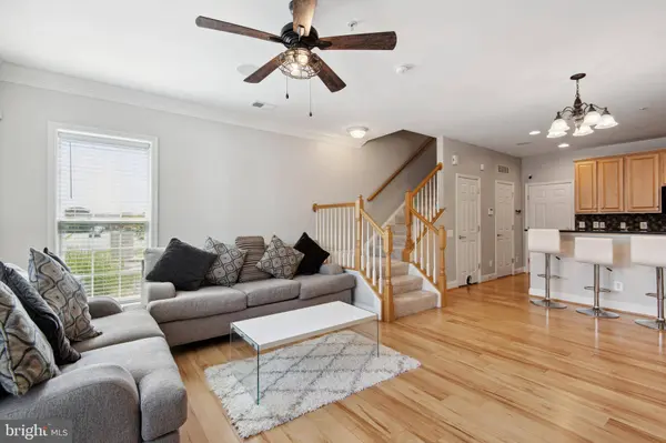 20660 SIBBALD SQ, Ashburn, VA 20147