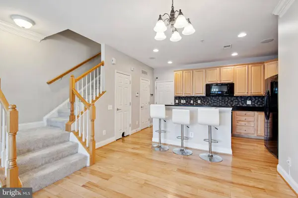 20660 SIBBALD SQ, Ashburn, VA 20147