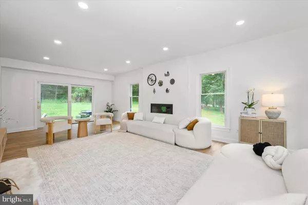 8225 HAWKINS CREAMERY RD, Gaithersburg, MD 20882