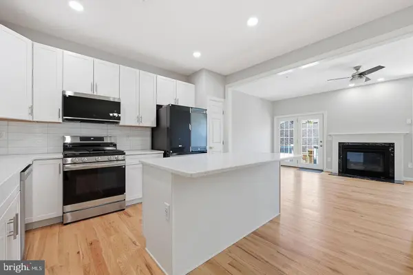 12105 POND PINE DR, Clarksburg, MD 20871