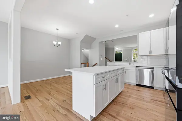 12105 POND PINE DR, Clarksburg, MD 20871