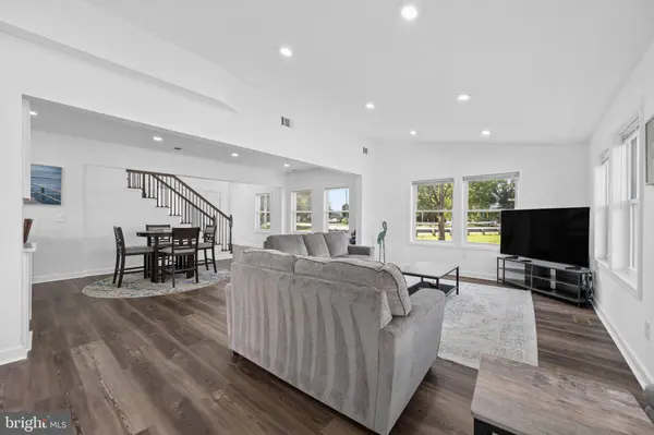 456 DEALE RD, Deale, MD 20751