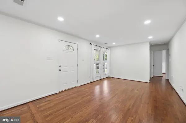 10401 MEREDITH AVE, Kensington, MD 20895