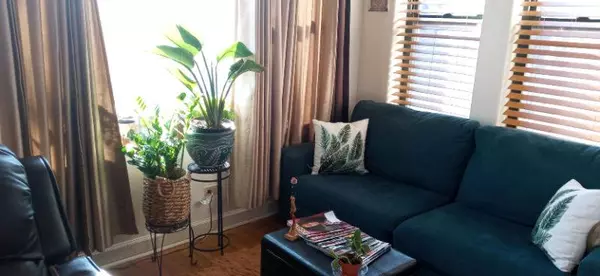 7308 S Yates BLVD #1, Chicago, IL 60649