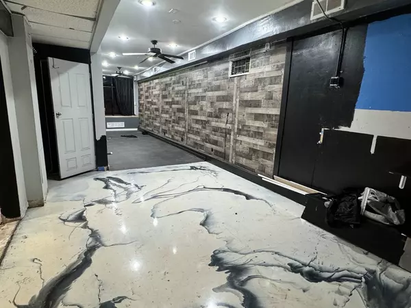 8507 S Ashland Avenue, Chicago, IL 60620