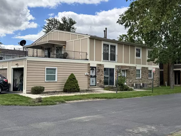 20152 Ash LN #1, Lynwood, IL 60411