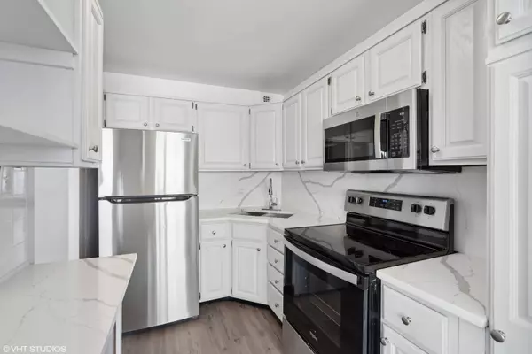 4800 S Chicago Beach Drive #1205S, Chicago, IL 60615