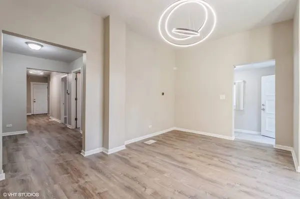 2823 E 93rd ST, Chicago, IL 60617